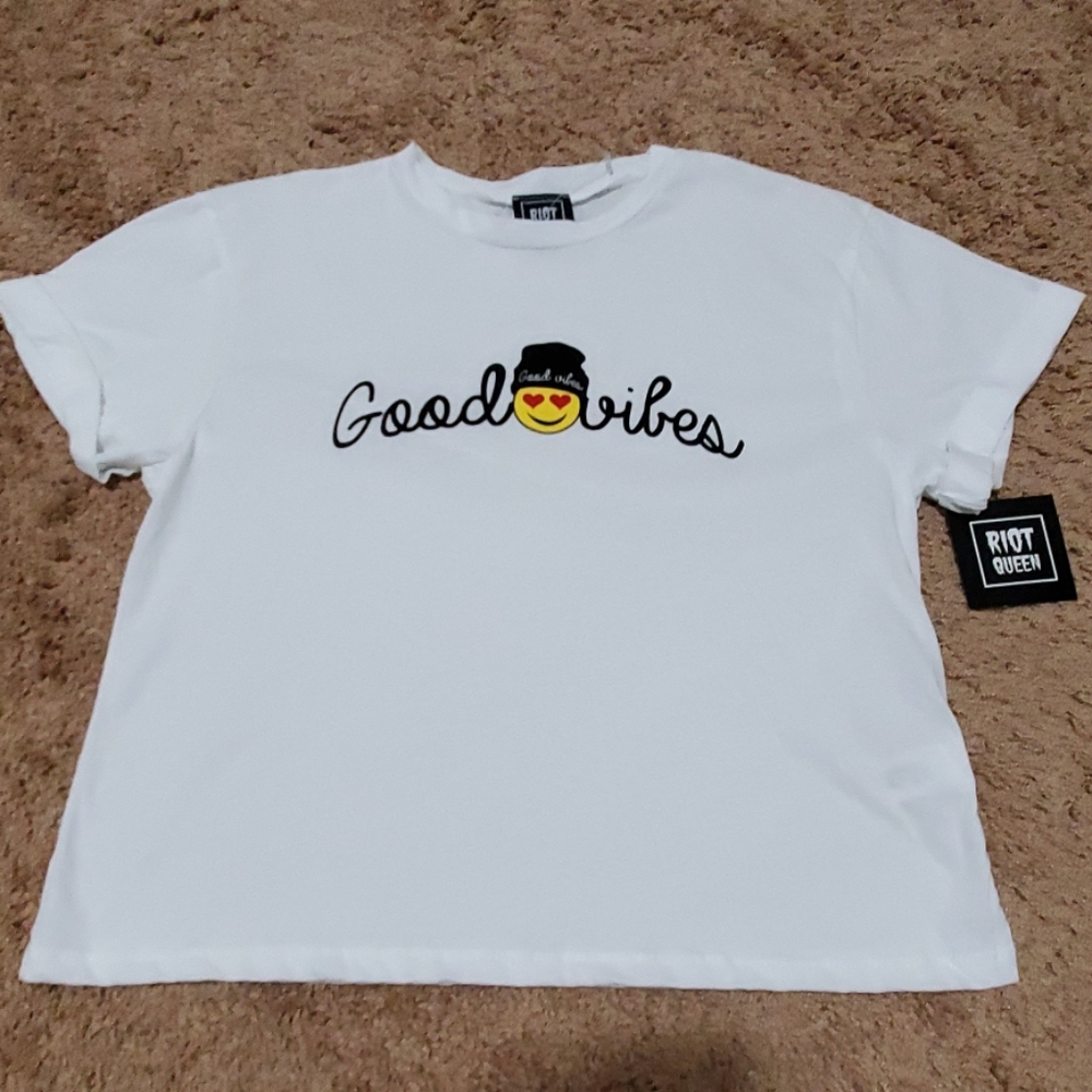 Tshirt🎁🏷 - Picture 2 of 6
